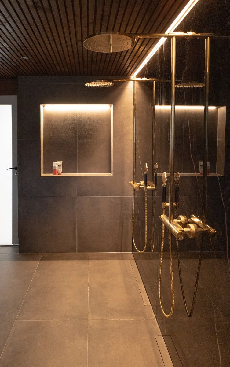 Atmospheric lighting in the bathroom. LedStore.fi